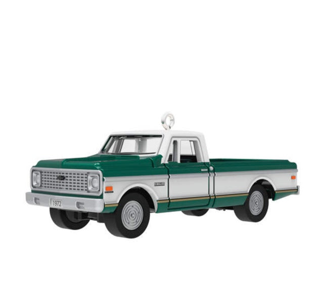 Mini Lil' American Trucks 1972 Chevrolet® Cheyenne™ Super 2024 Metal Ornament, 0.67"