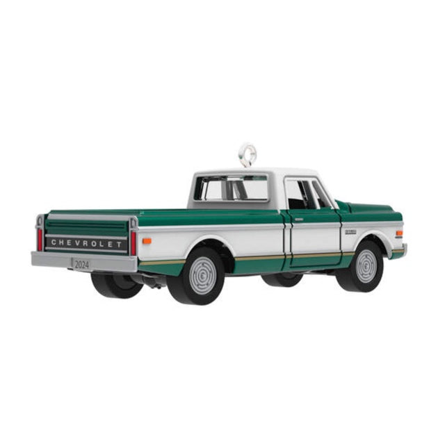 Mini Lil' American Trucks 1972 Chevrolet® Cheyenne™ Super 2024 Metal Ornament, 0.67"